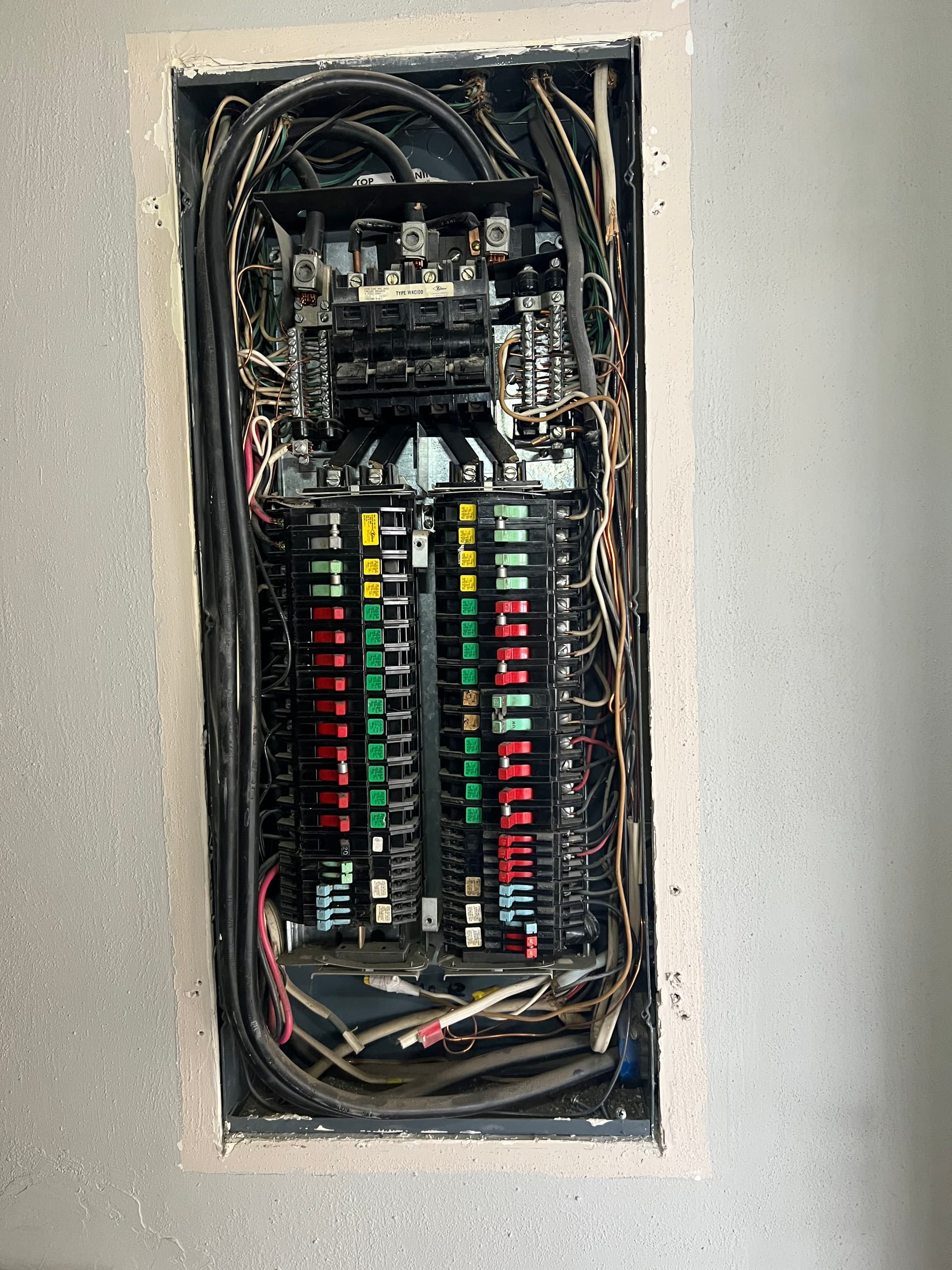 Upgrading Your Home's Electrical Panel for Safety and Efficiency image