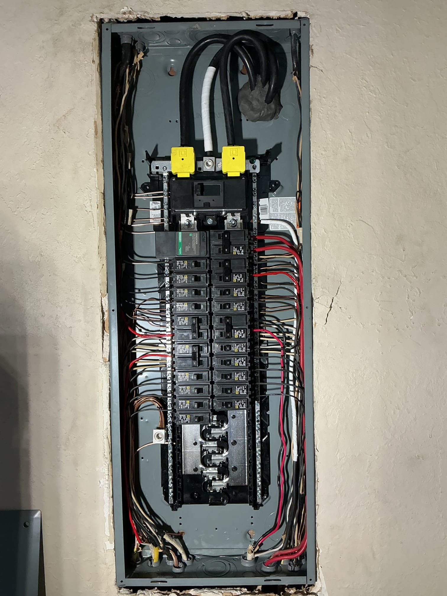 Aging Cutler-Hammer Panel Swapped for a Modern Square D Setup image